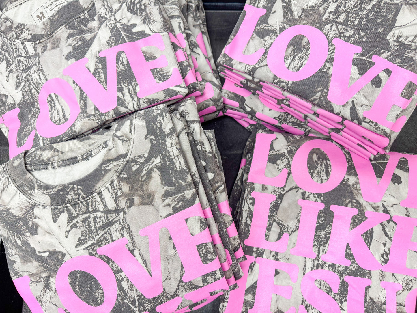 Love like Jesus | Grey Camo | Short Sleeve