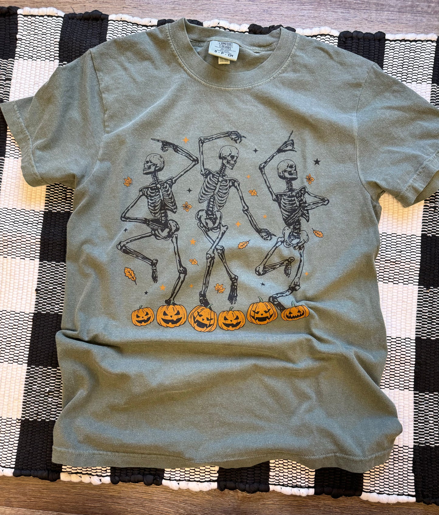 Dancing Skeletons | Moss | Short Sleeve