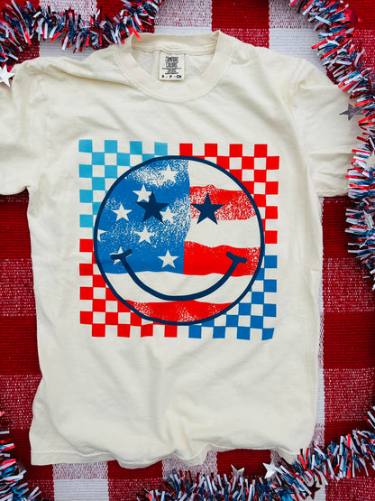 Patriotic Smiley | Ivory | Short Sleeve