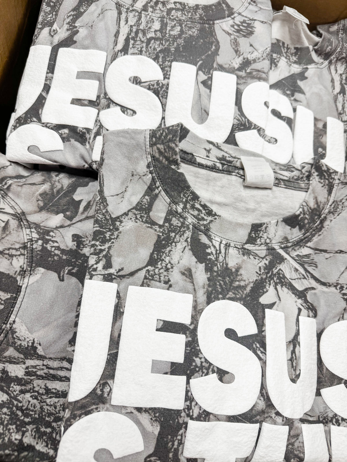 Jesus Is The Way | Grey Camo |  Short Sleeve
