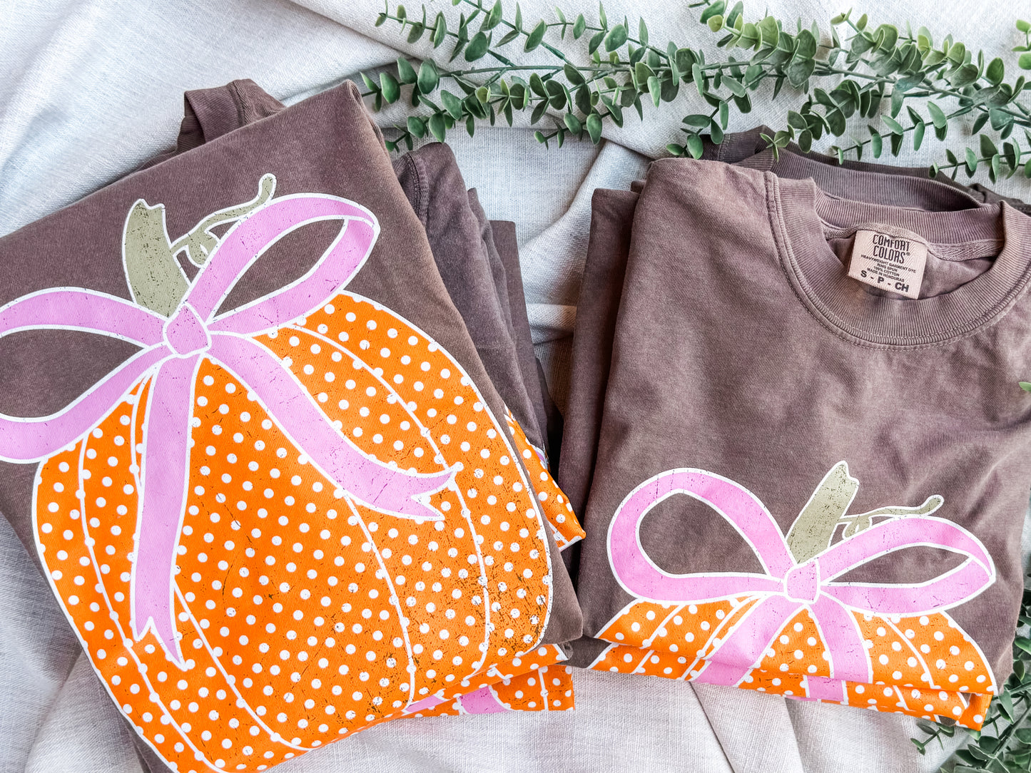 Polka Dot Pumpkin | Espresso | Short Sleeve