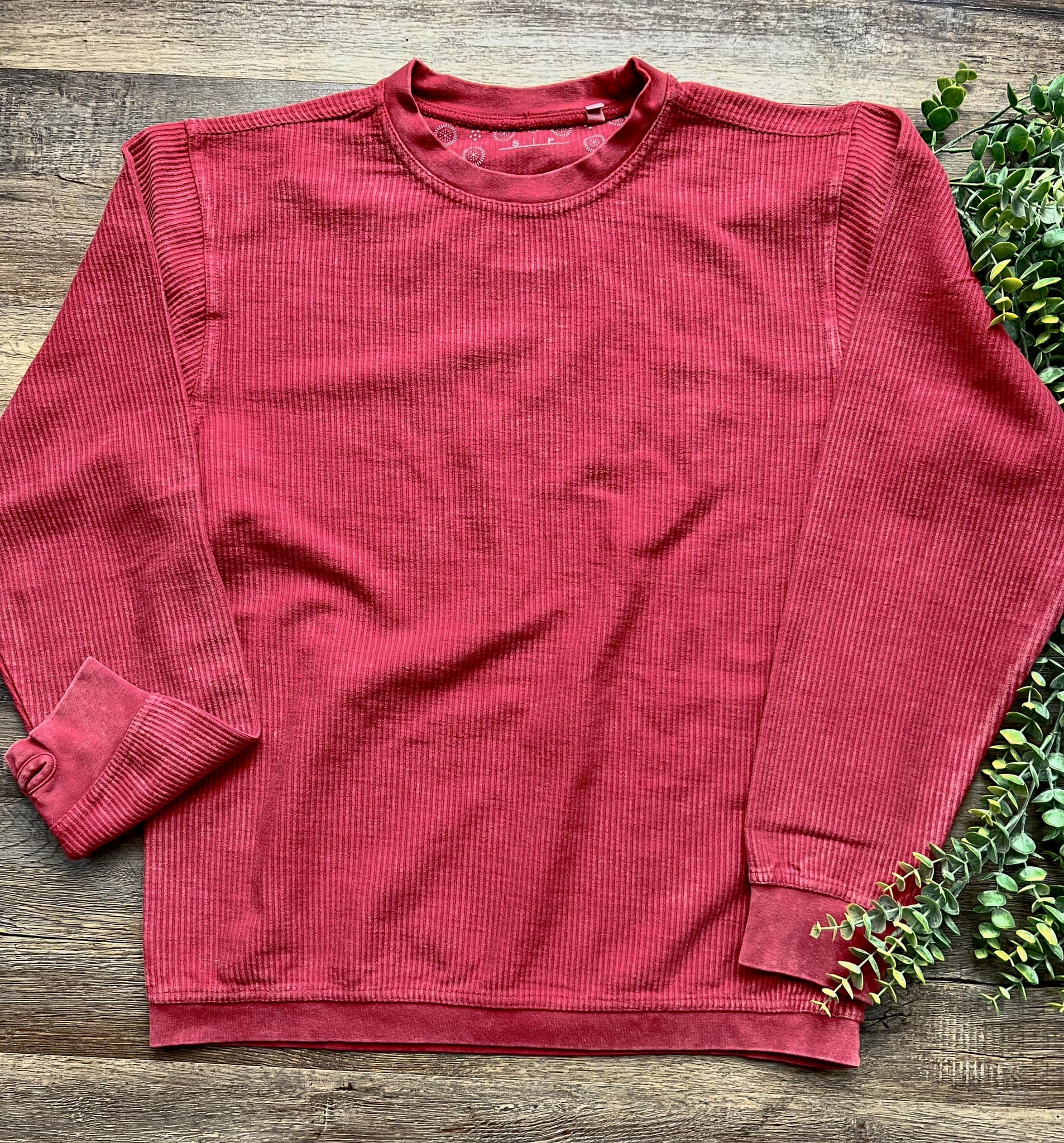 Red Comfy Cord | Sweatshirt