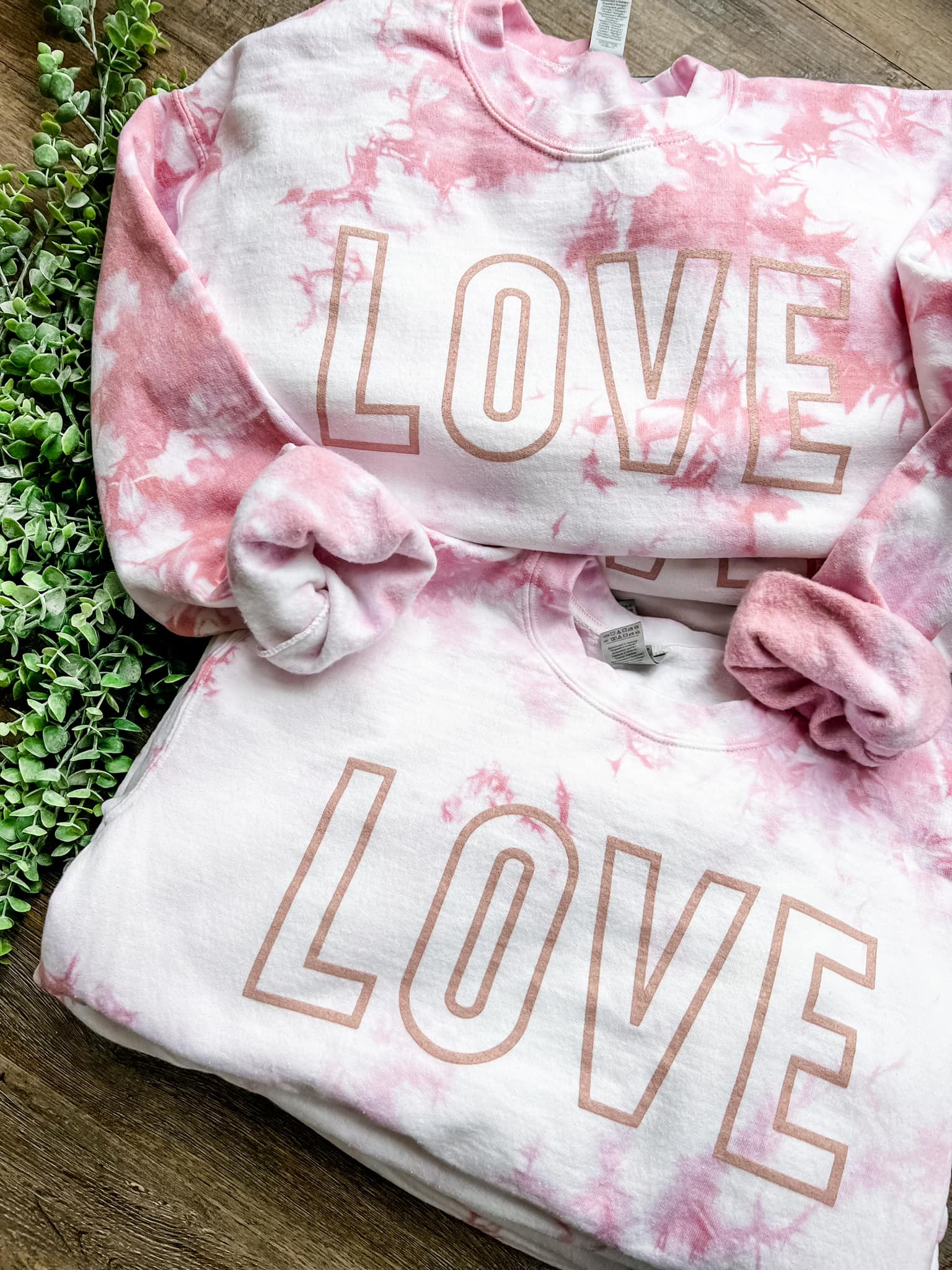 Love | Rose | Sweatshirt – Small Town Society