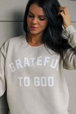 Load image into Gallery viewer, Grateful To God | Sand | Sweatshirt
